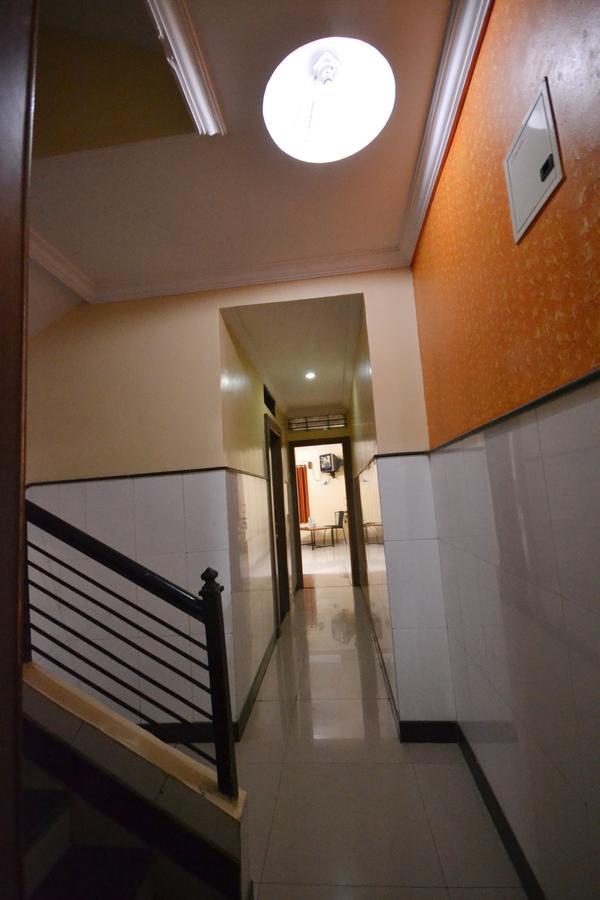 Hotel Madhava Shirdi Exterior photo