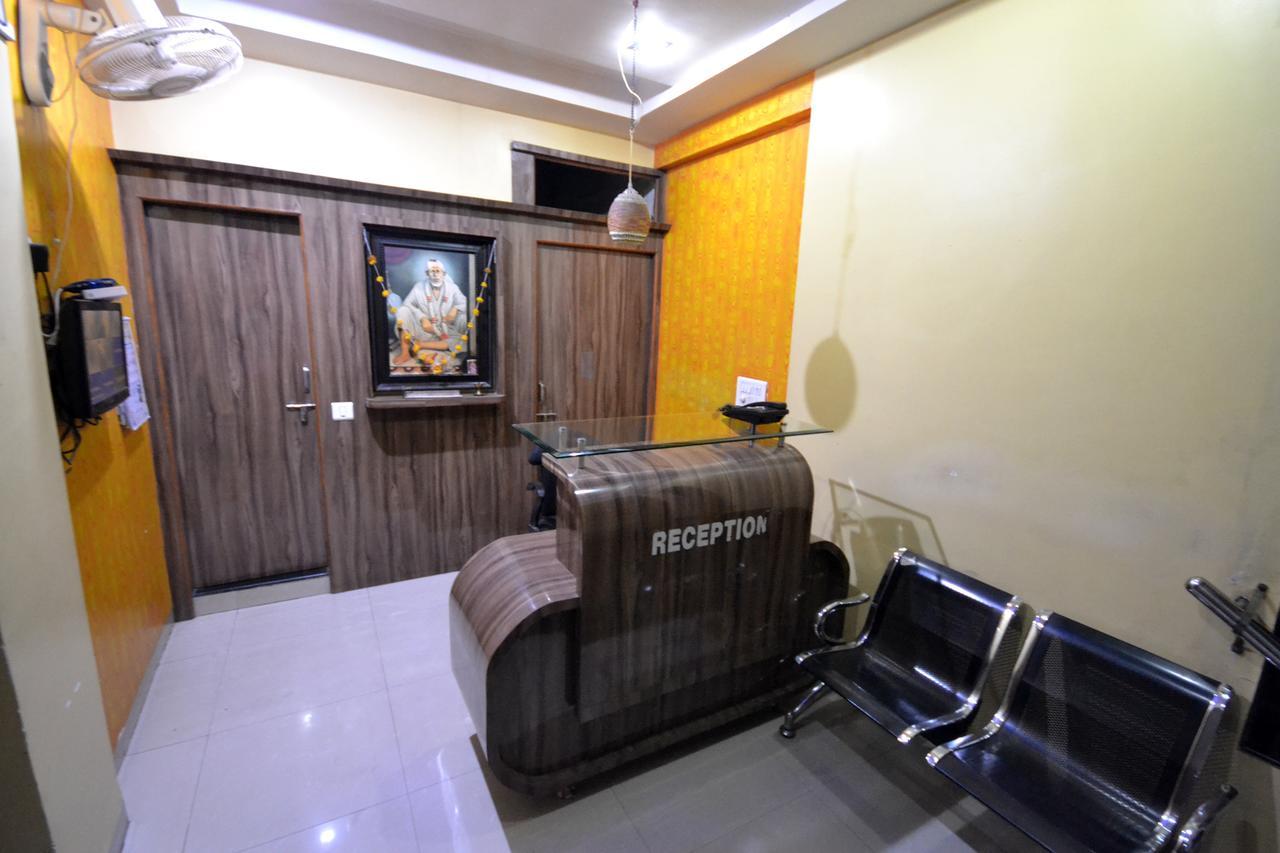 Hotel Madhava Shirdi Exterior photo